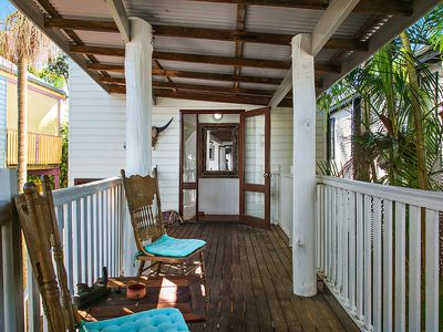 3 Beach Avenue, South Golden Beach