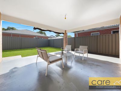 19 Arrow Road, Cranbourne East