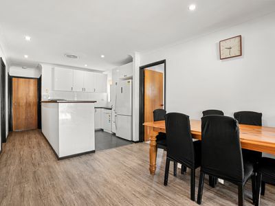 6 Breaden Drive, Cooloongup