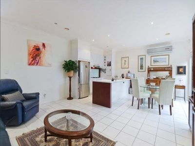 2 / 53 Catherine Street, Geelong West