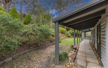 4 Simmons Close, Cockatoo