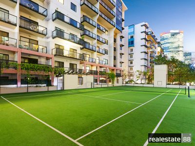 2 / 128 Mounts Bay Road, Perth