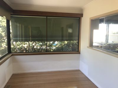 28 Village Avenue, Doncaster