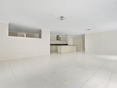 54 Claret Ash Boulevard , Baldivis