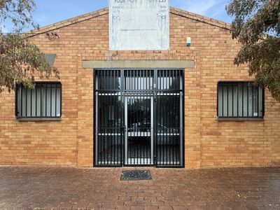 8 Depot Road, Dubbo