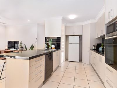 12 Chystanthus Street, Trinity Park