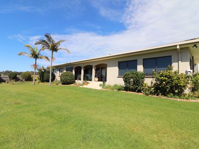 27 Lakeside Drive, Mallacoota