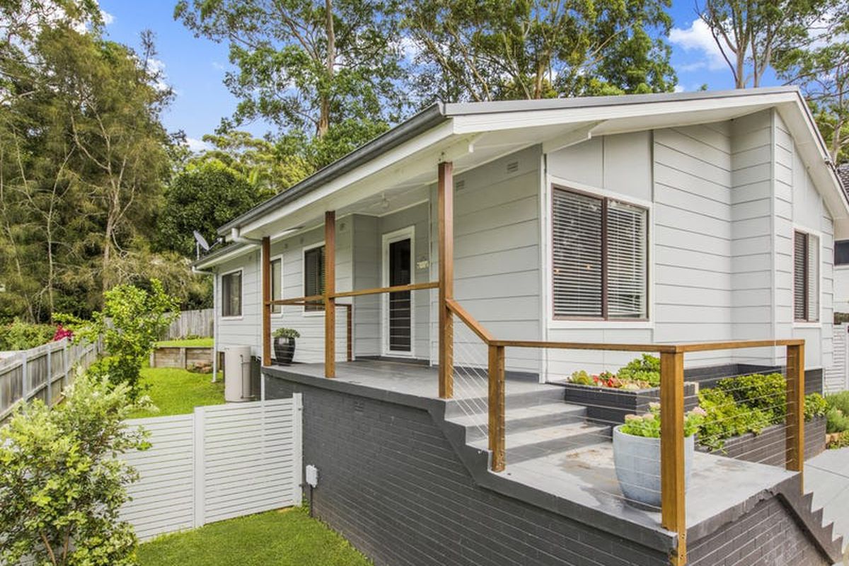 17 Bushlands Avenue, Springfield