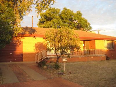 70 Dalton Street, Dubbo