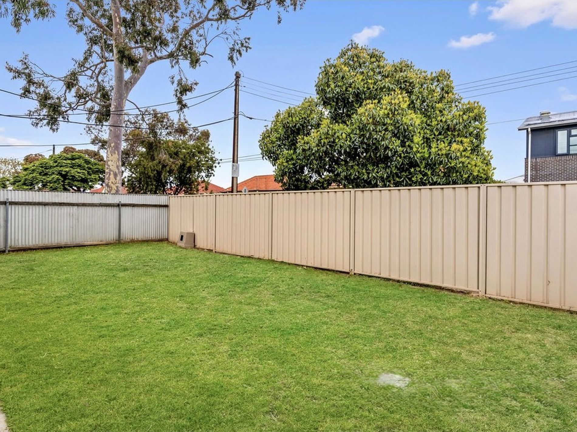 1 / 4 Hardy Street, Croydon Park