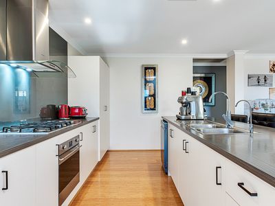 48 Firewood Vista, Yanchep