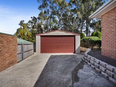 20 Delta Avenue, Youngtown