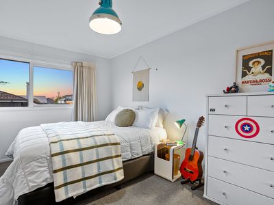 556 Beach Road, Rothesay Bay