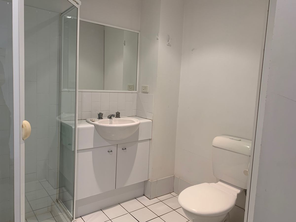 6 / 77 Sherwood Road, Toowong