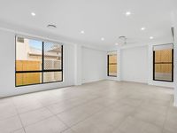 4A Fielding Drive, Rochedale South