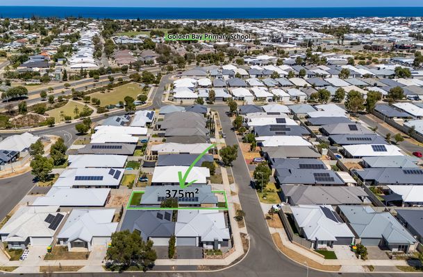 18 Yandal Way, Golden Bay