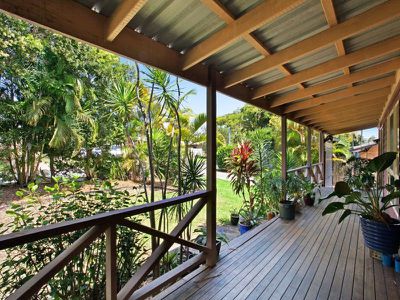 22 Foedera Crescent, Tewantin
