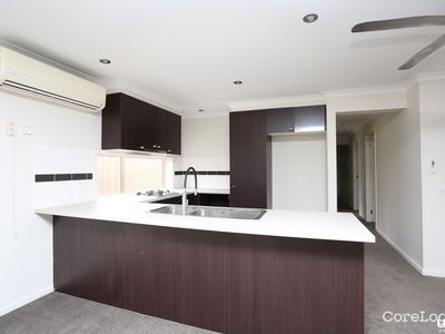 11 Clare Street, Brookfield