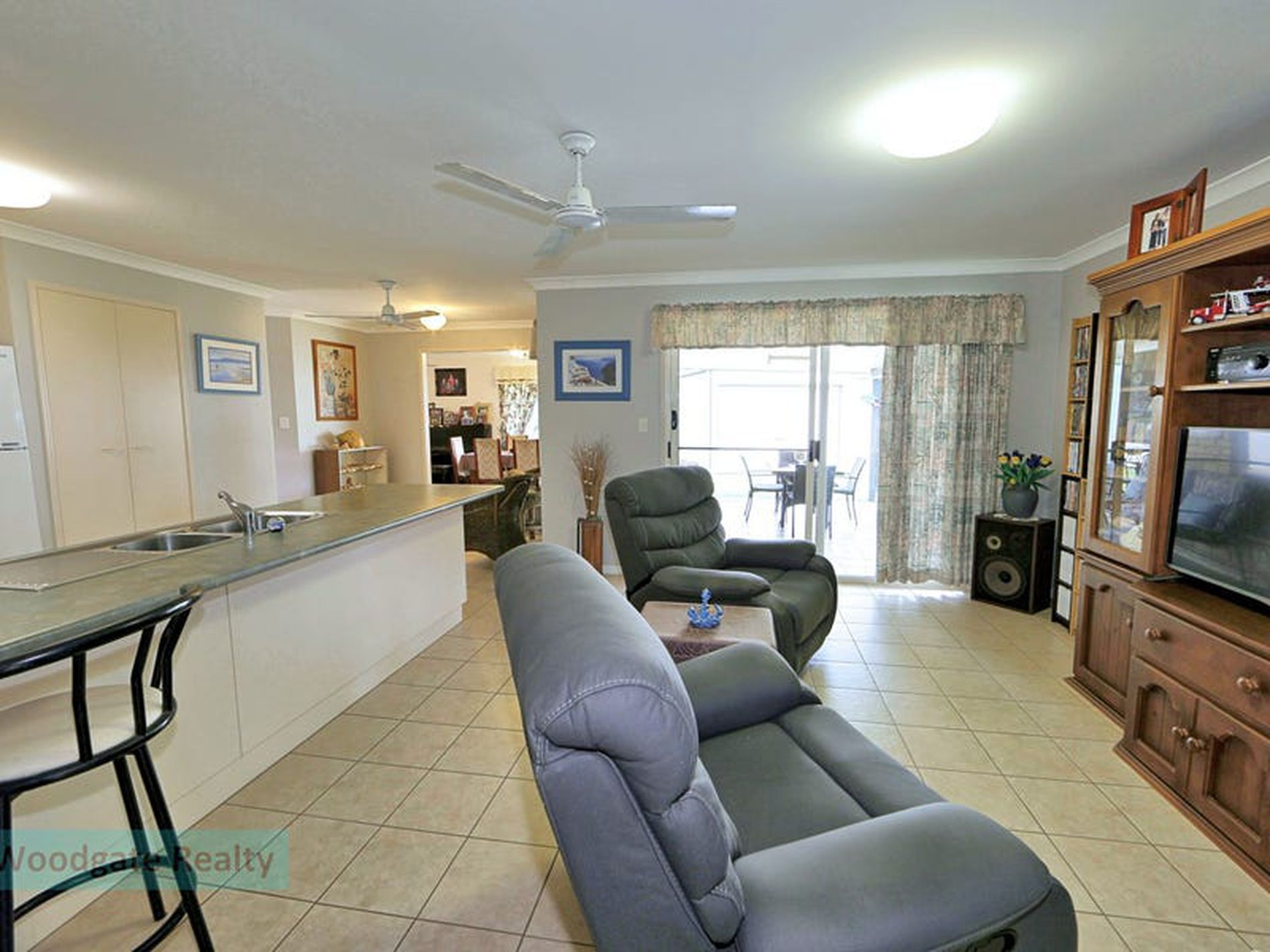 16 Emperor St, Woodgate