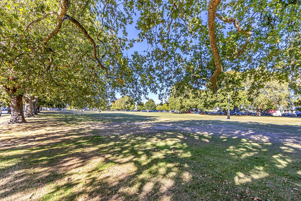 8 / 32 Cranmer Square, City Centre