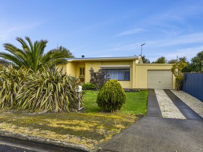 16 Bowman Street, Millicent