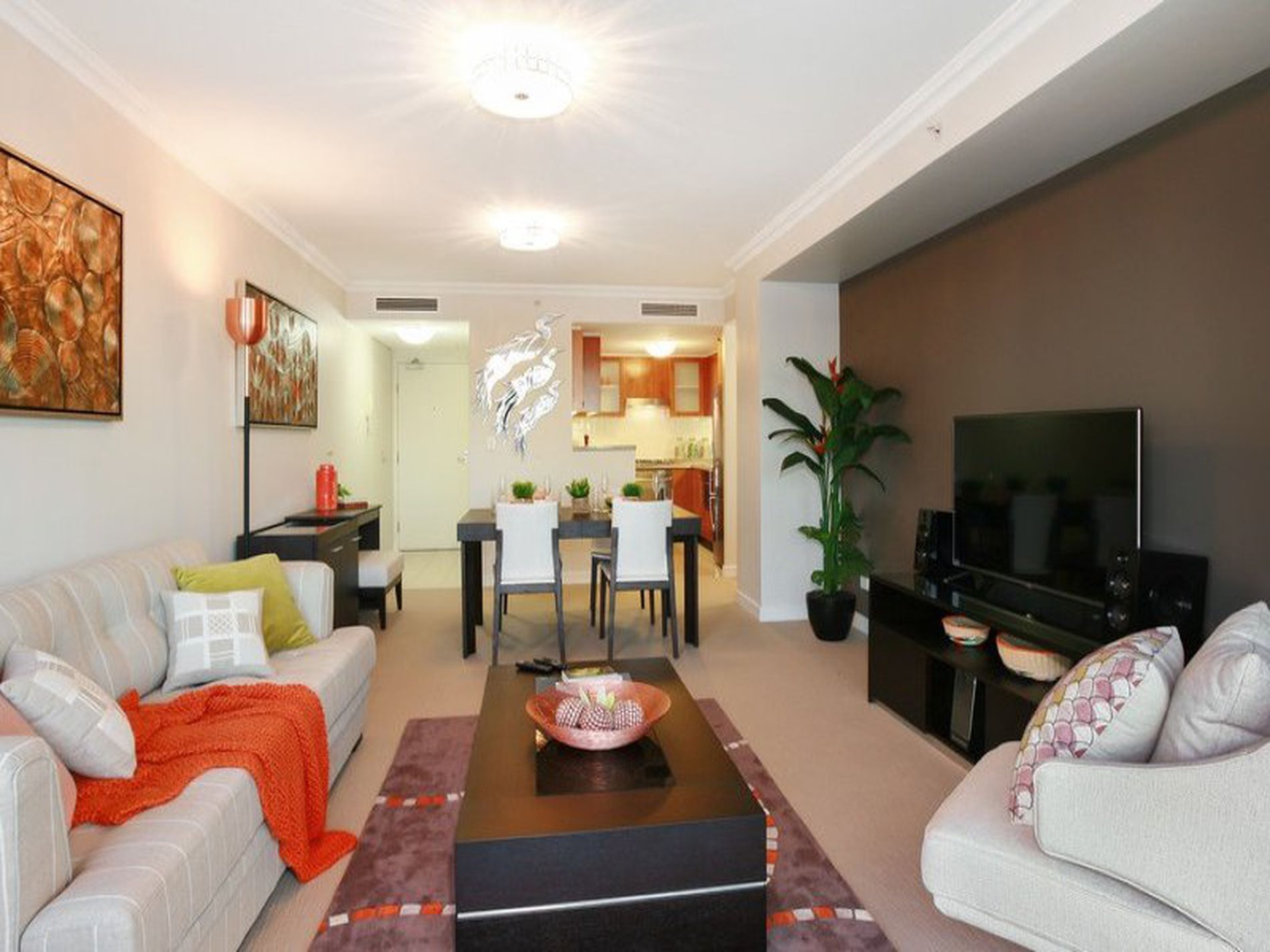 1701 / 77-81 Berry Street, North Sydney