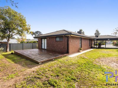 8 Cousins Street, Strathdale