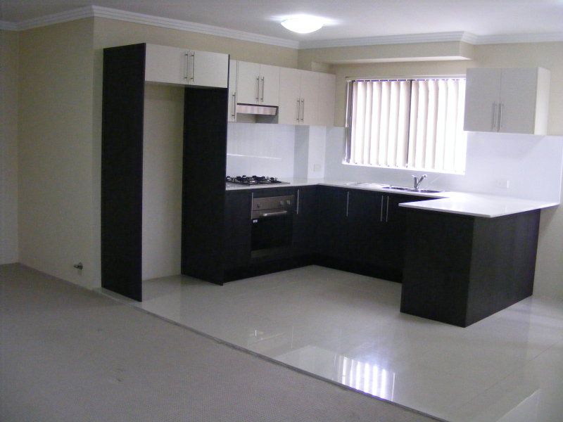 3 / 1-2 South Parade, Campsie