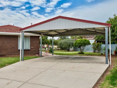 125 Easterby Court, Howlong