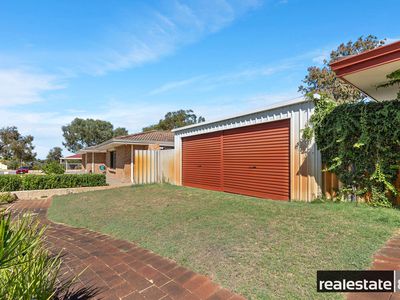 9 Bolderwood Drive, South Lake