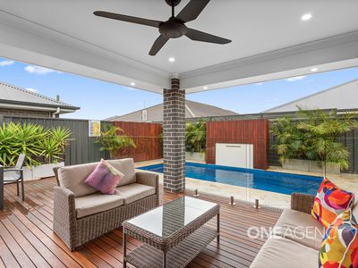 26 Peninsula Avenue, Haywards Bay