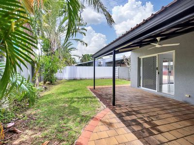 9 / 7 Negri Street, Bakewell