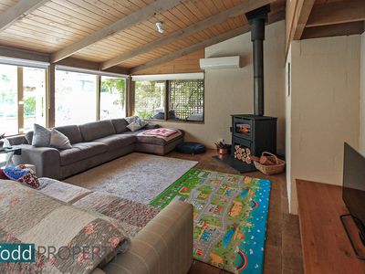 16 Scullys Lane, Heathcote