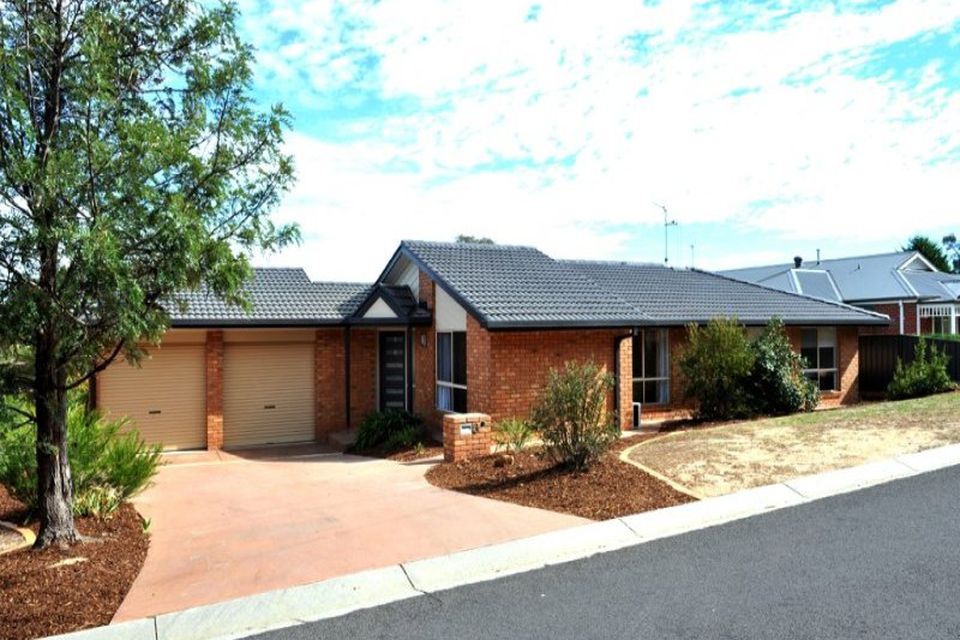 3 Erniold Road, Strathdale