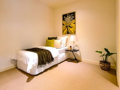 217 / 74 Queens Road, Melbourne