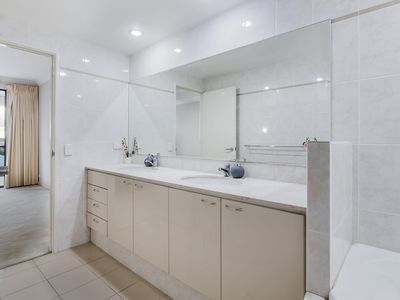 8 / 63 Mill Point Road, South Perth