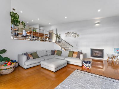 20 Admirals Court Drive, Greenhithe