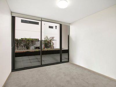 30 Rothschild Avenue, Rosebery