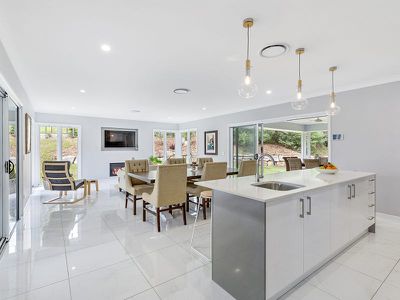 428-446 Western Ave, Montville