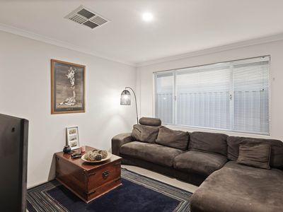 57 Mariposa Gardens, Success