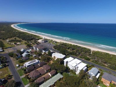 9 / 9-11 Beach Road, Hawks Nest