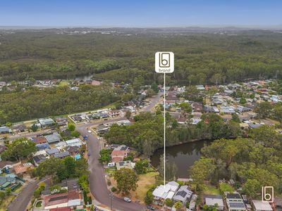 12 McKellar Boulevard, Blue Haven