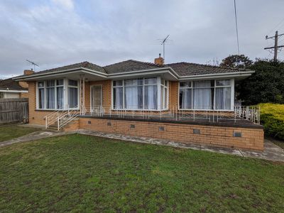 1 / 140 Vines Road, Hamlyn Heights