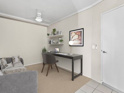 1035 / 18 Manning Street, Milton