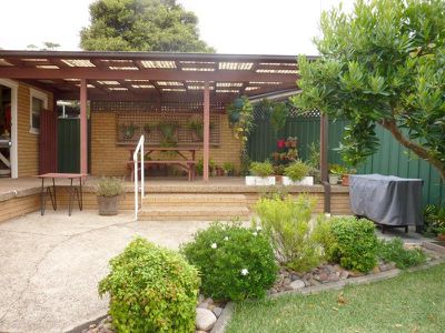 6 Dale Cres, Narwee