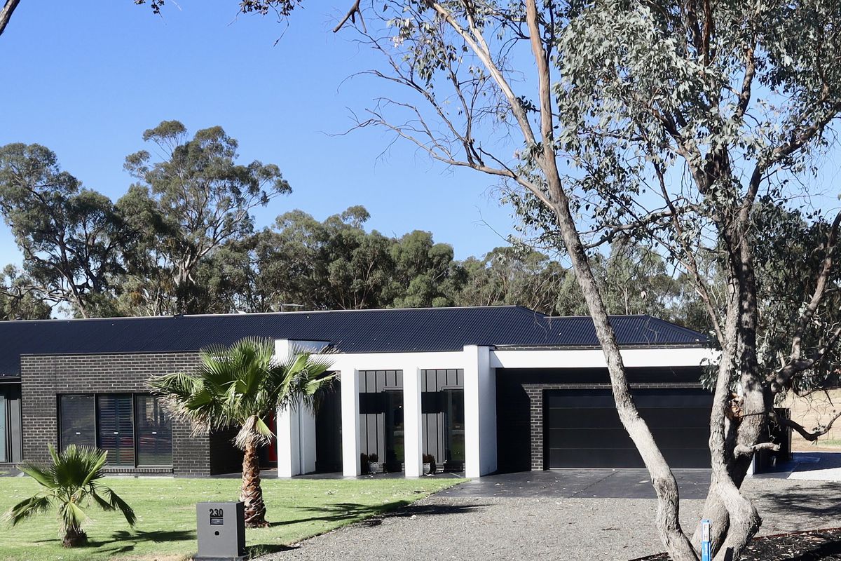 Exquisite Lifestyle Home in beautiful Corowa !