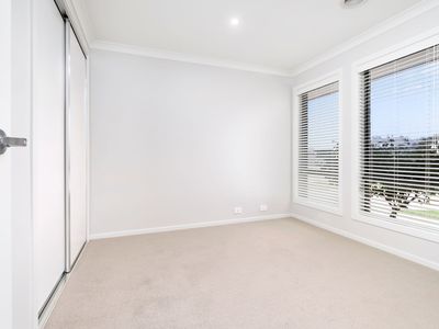 116 CAMBRIDGE DRIVE , Thurgoona