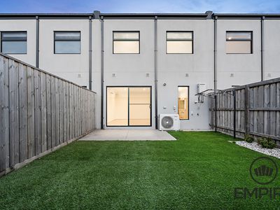 5 Zagros Street, Clyde North