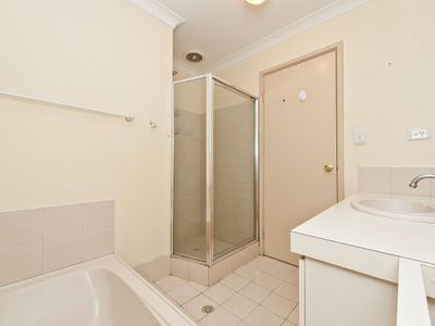 5/6 Conifer Close, Ballajura