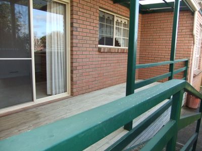 3 / 5 Shepherdson Road, Mount Gambier